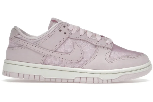 Nike Dunk Low Regal Pink (Women's)