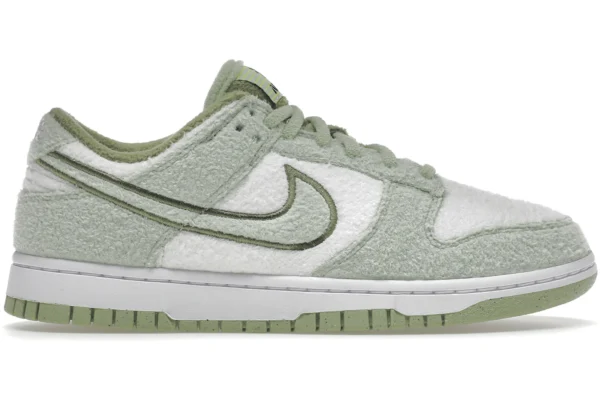 Nike Dunk Low SE Fleece Pack Honeydew (Women's)