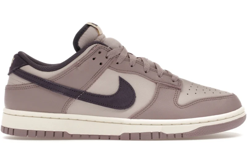 Nike Dunk Low SE Light Violet Ore