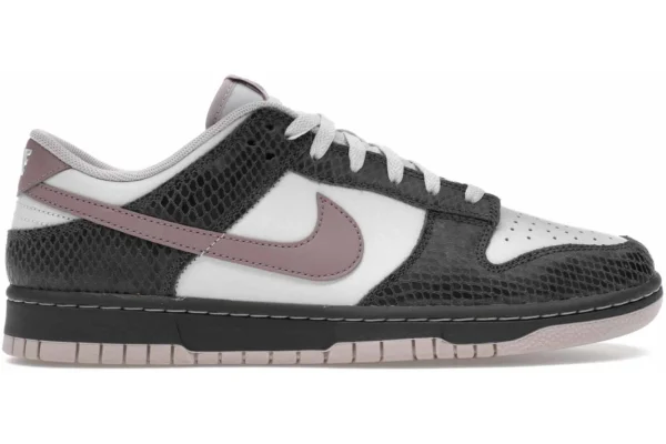 Nike Dunk Low SE Medium Ash Violet Snakeskin