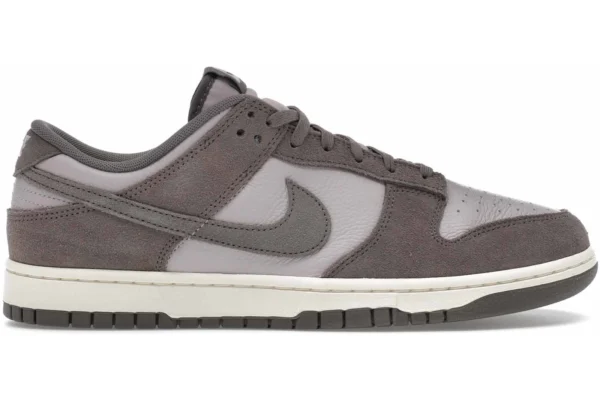 Nike Dunk Low SE Platinum Violet Cave Stone