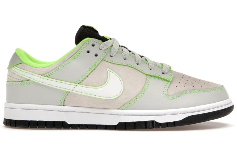 Nike Dunk Low University of Oregon PE (2023)