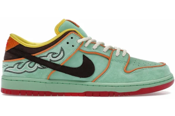 Nike SB Dunk Low Rodeo Tourmaline