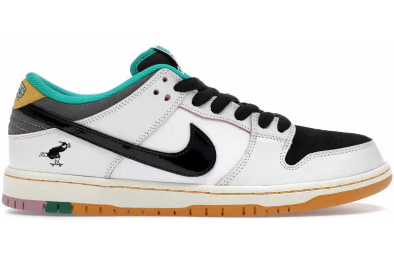 Nike SB Dunk Low CSEF