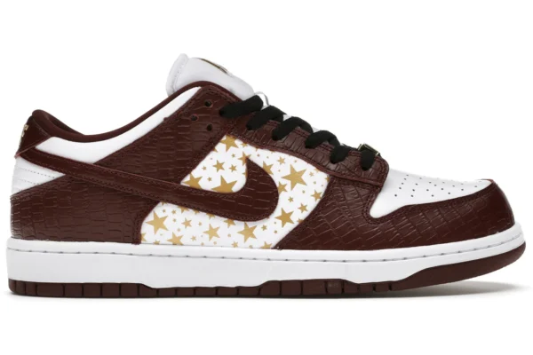 Nike SB Dunk Low Supreme Stars Barkroot Brown (2021)