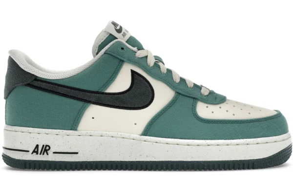 Nike Air Force 1 '07 Vintage Green