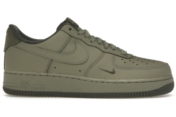 Nike Air Force 1 Low '07 LV8 Light Army Cargo Khaki