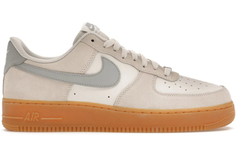 Nike Air Force 1 Low '07 LV8 Phantom Light Smoke Gum