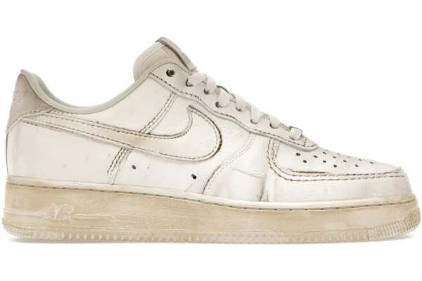 Nike Air Force 1 Low .SWOOSH Dirty Triple White