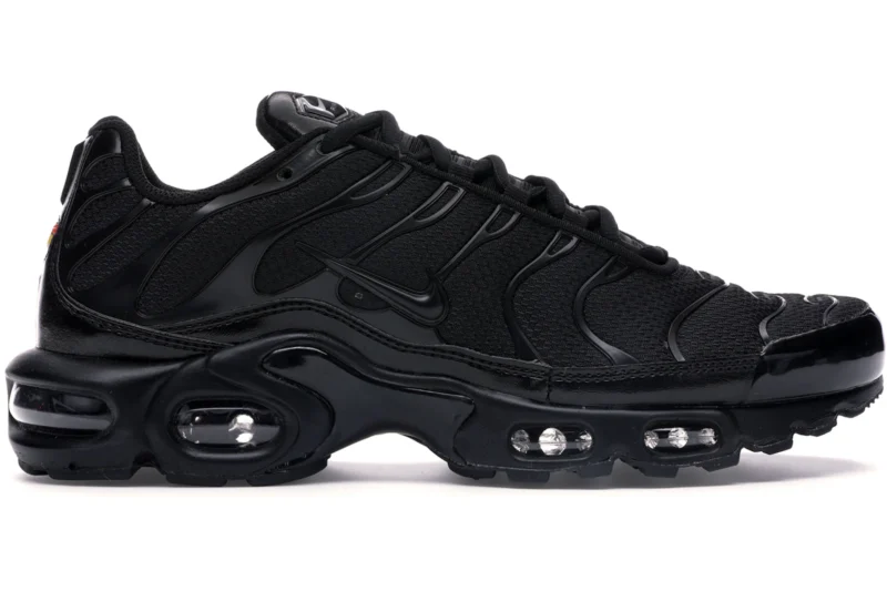 Nike Air Max Plus Triple Black
